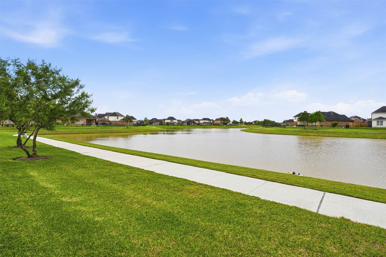 9422 Harmony Lake Lane - Photo 1