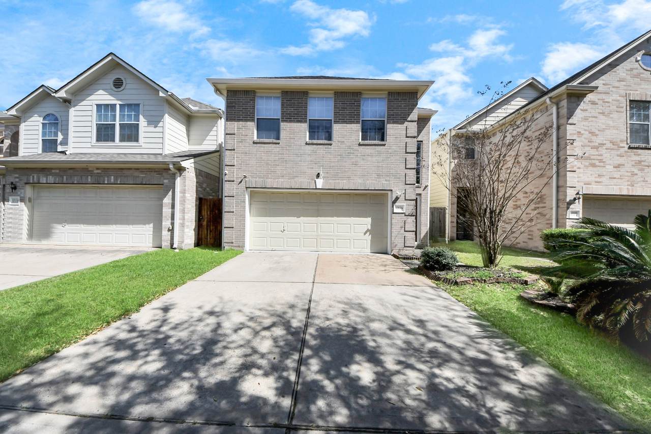 10138 Palm Lake Drive - Photo 1