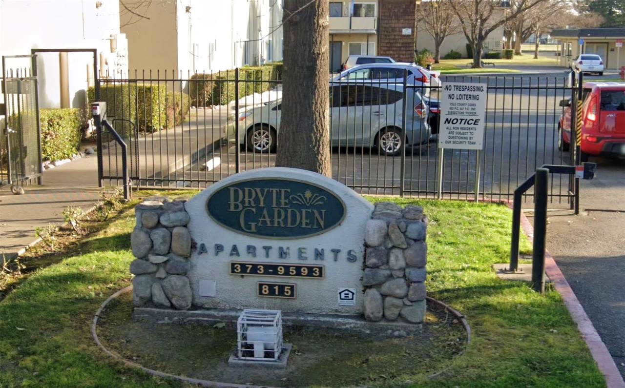 815 Bryte Avenue - Photo 1