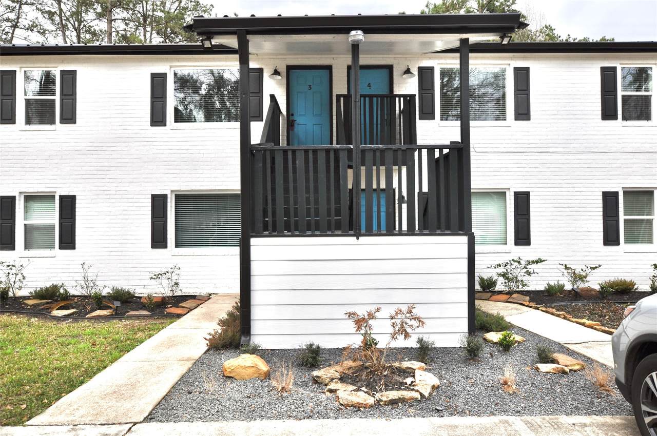 2655 Fountain View Street - Photo 1