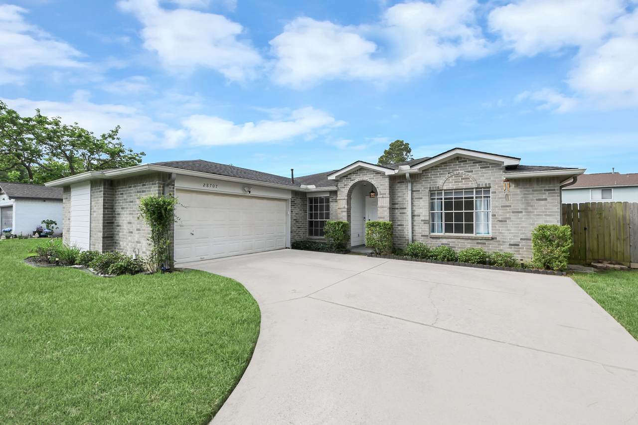 28707 Stapleford Street - Photo 1