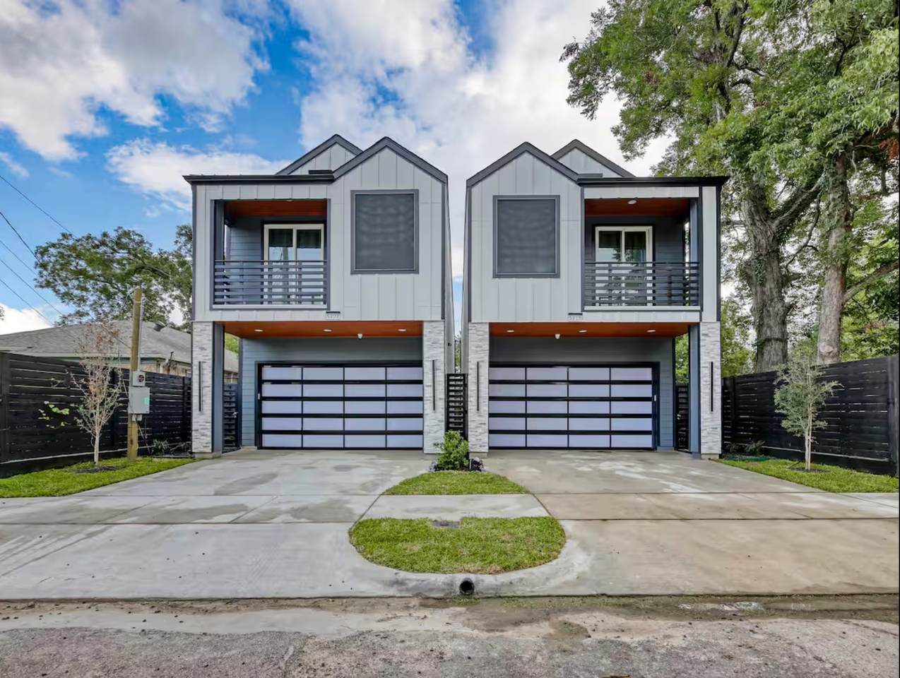 5207 Farmer Street - Photo 1