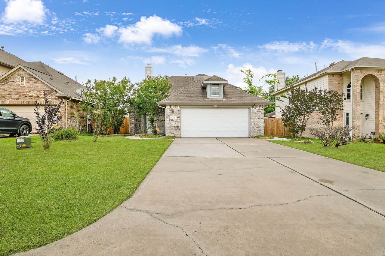 18436 Sunrise Pines Drive - Photo 1