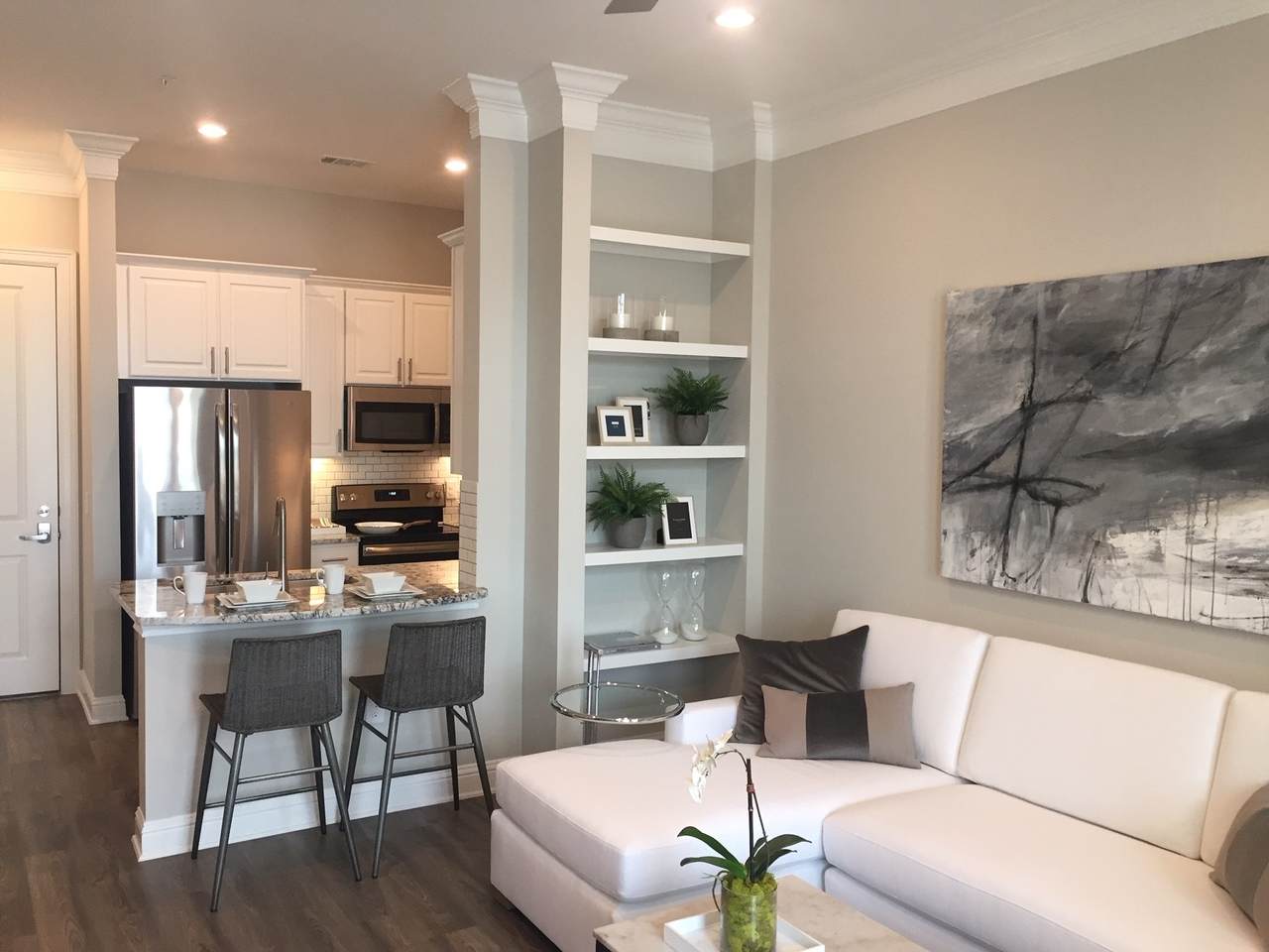 2111 Austin Street - Photo 1