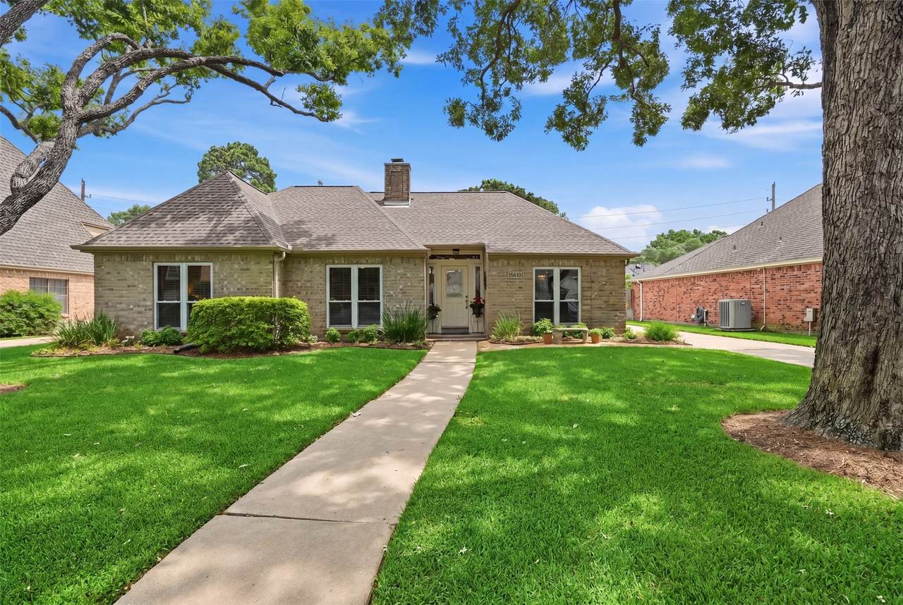 15810 Echo Lodge Drive - Photo 1