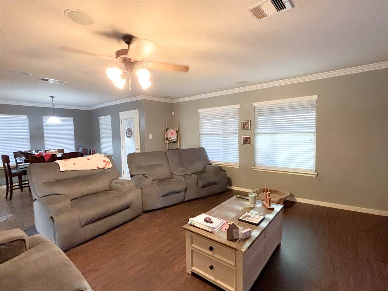 3811 Trent Cove Ln - Photo 1
