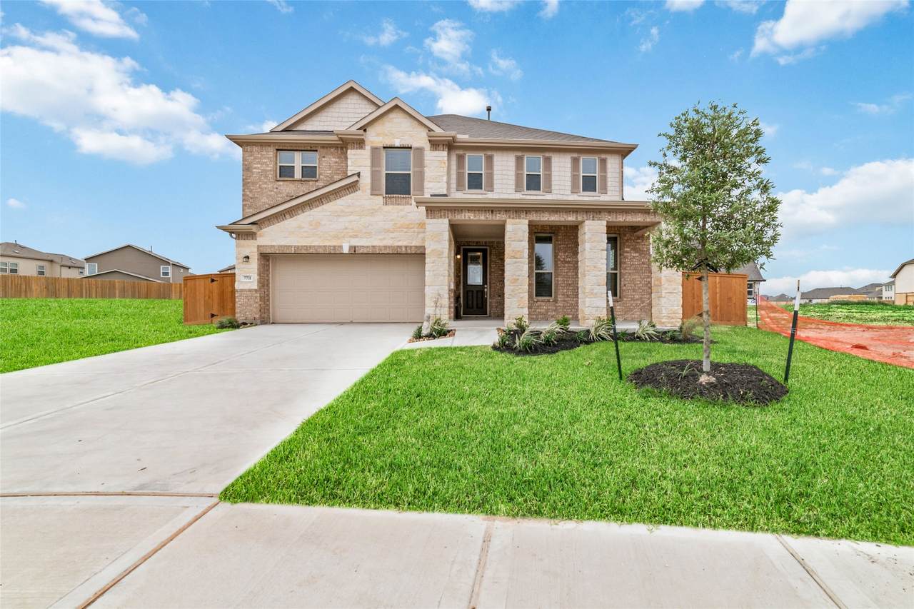 7731 Coral Key Drive - Photo 1