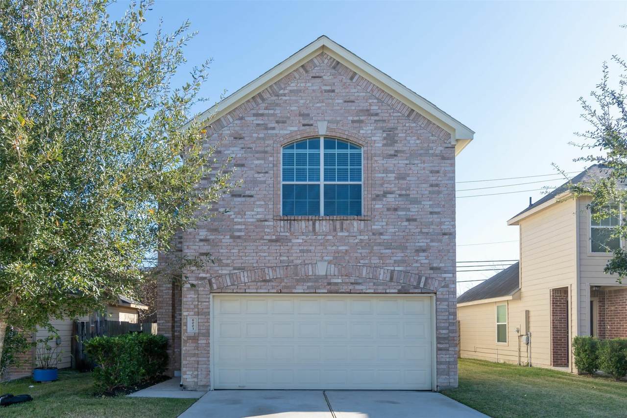6003 Santa Cecilia - Photo 1