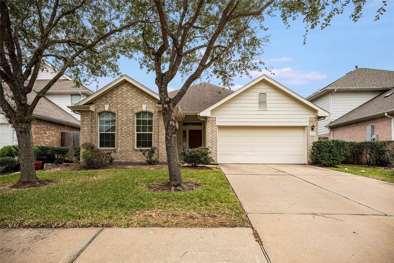 1631 Crescent Shores Lane - Photo 1