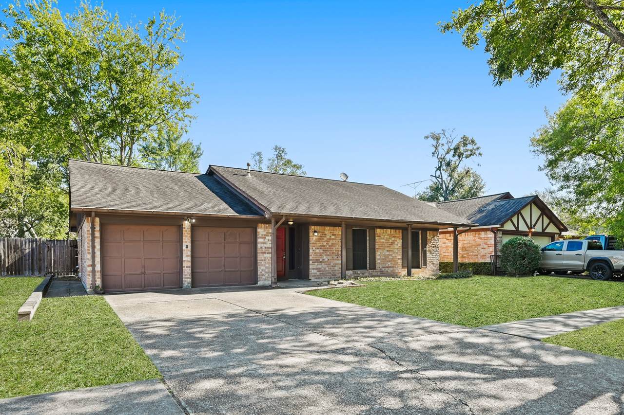 16334 Hollow Wood Drive - Photo 1