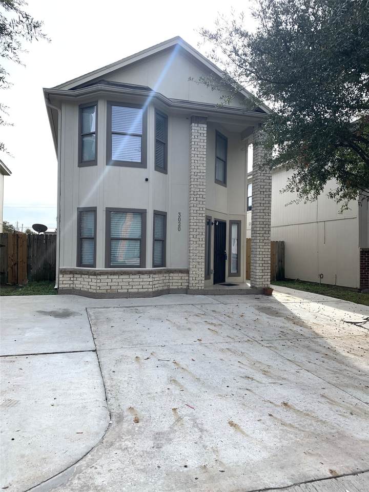 3020 La Estancia Lane - Photo 1