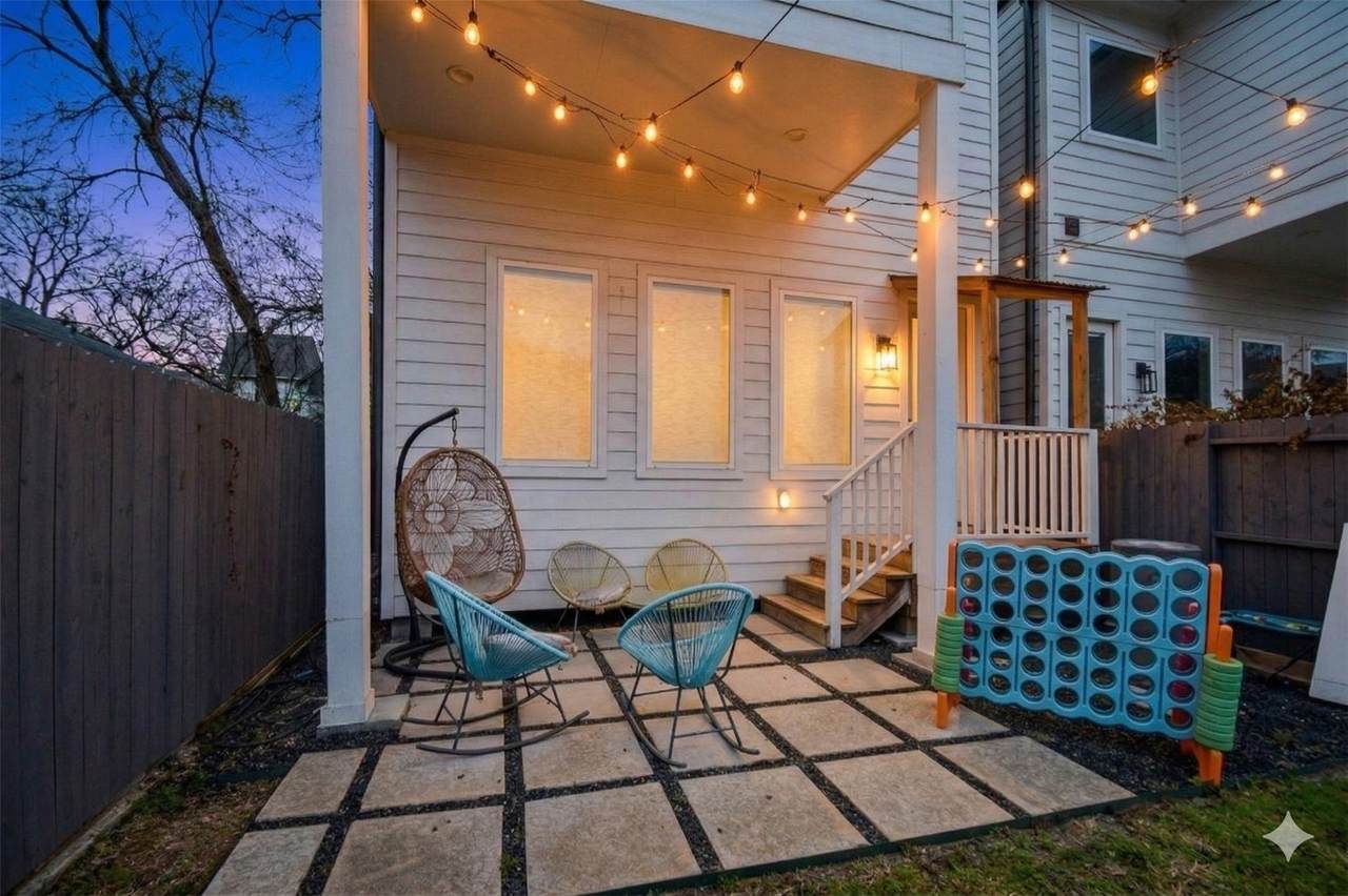 1504 Evelyn Street - Photo 1
