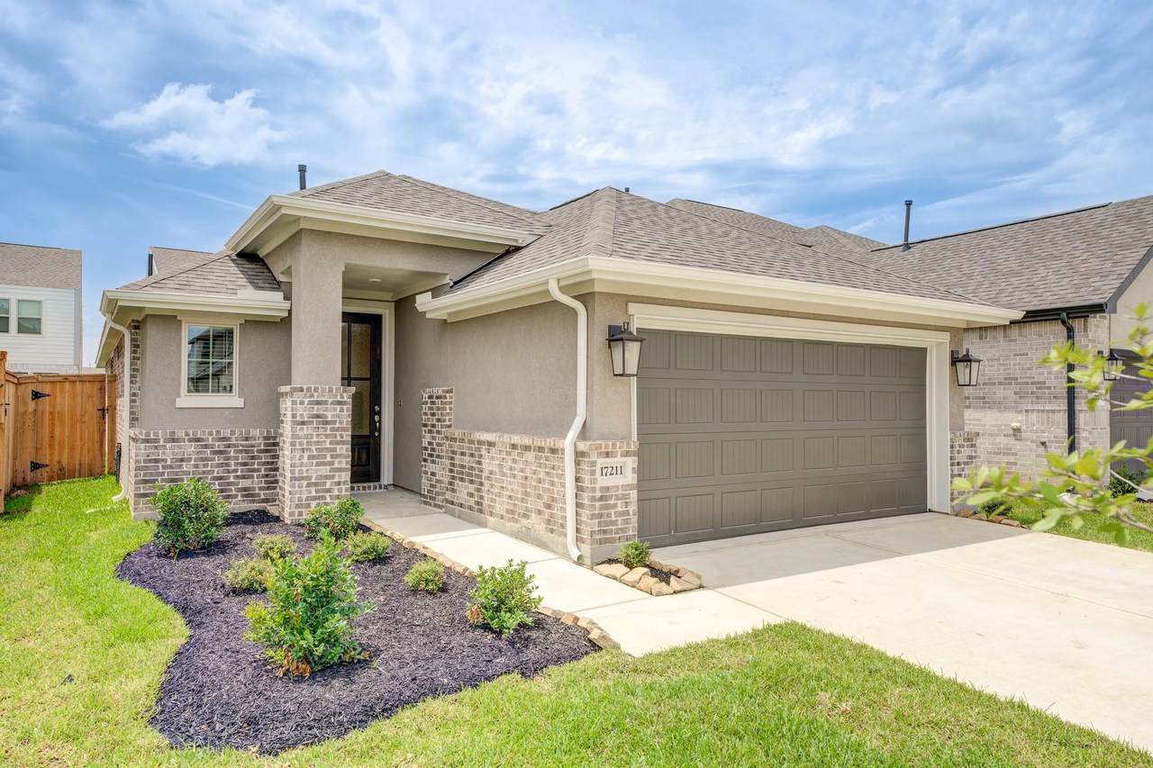 17211 Bluebonnet Creek Trail - Photo 1