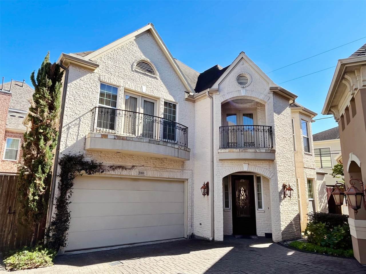 5455 Hidalgo Street - Photo 1