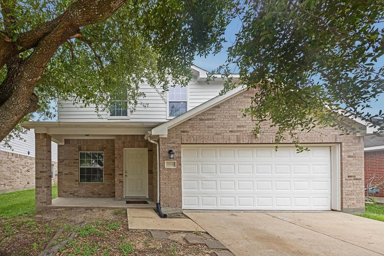 20815 Dewberry Creek Lane - Photo 1