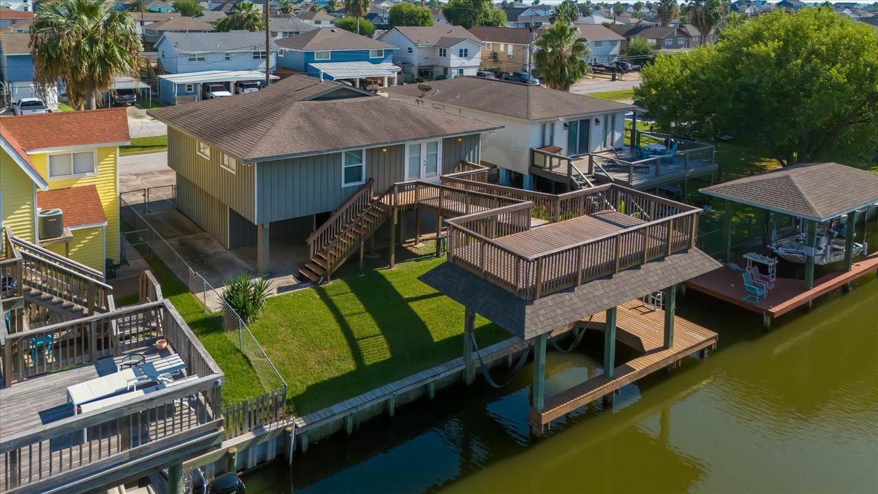 170 Barracuda Street - Photo 1