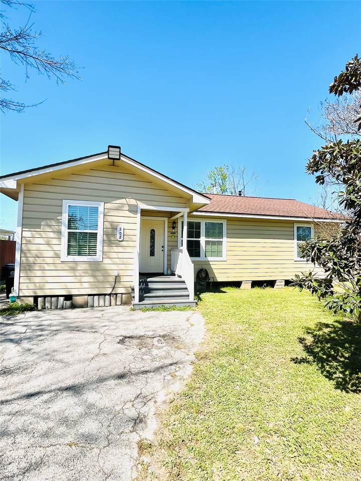 208 Oddo Street - Photo 1