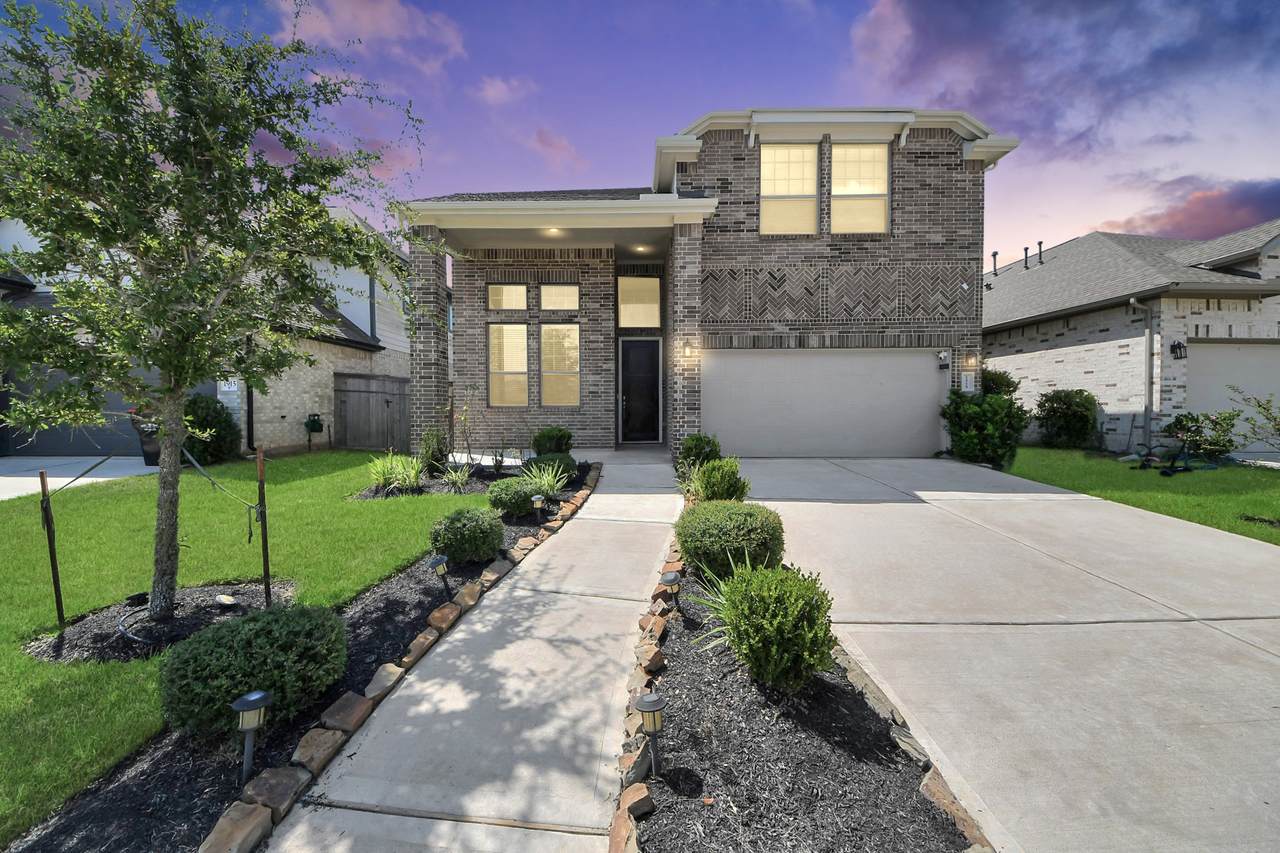 1919 Meadow Trail Drive - Photo 1