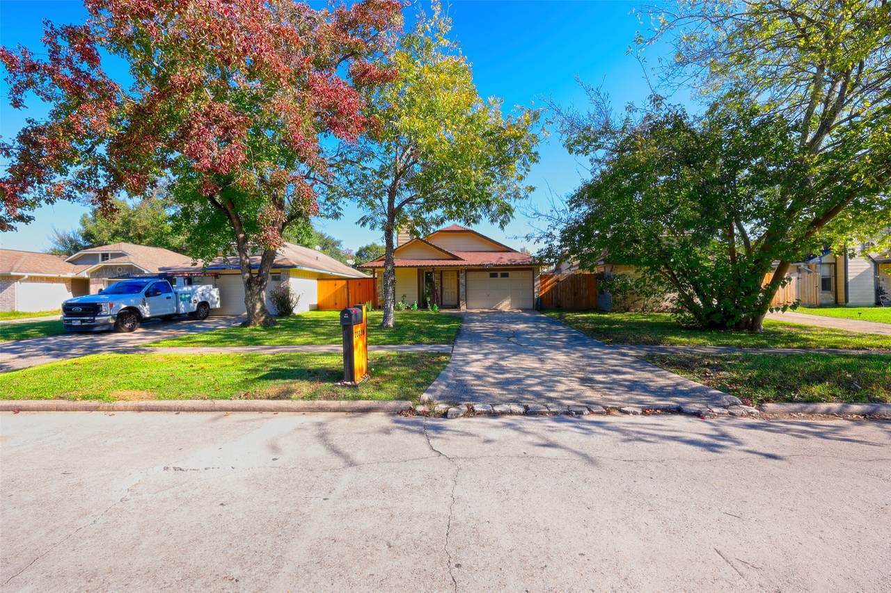 23330 Prairie Bird Drive - Photo 1