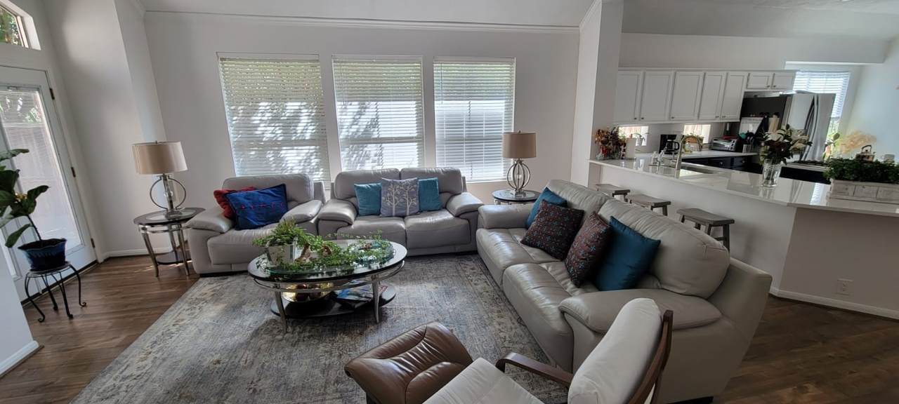 3402 Plymouth Pointe Lane - Photo 1