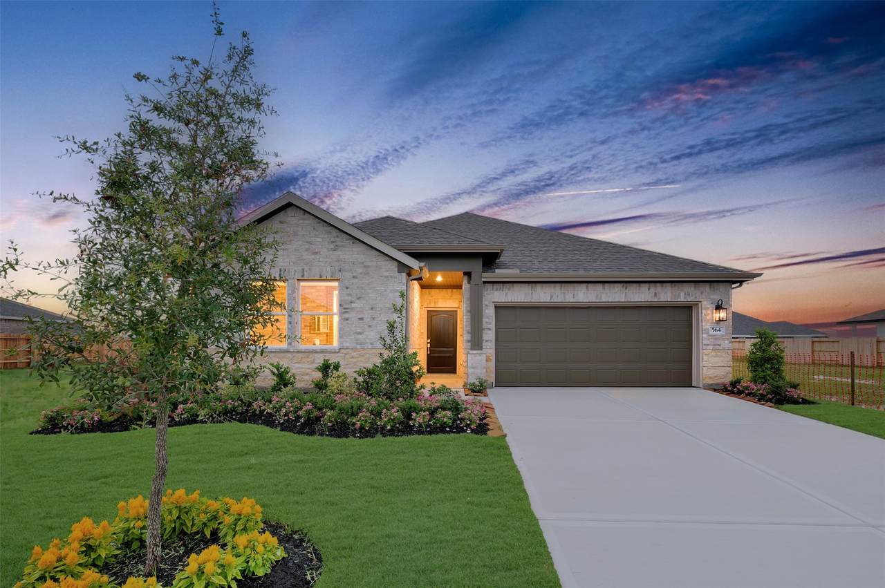 564 Day Station Drive - Photo 1