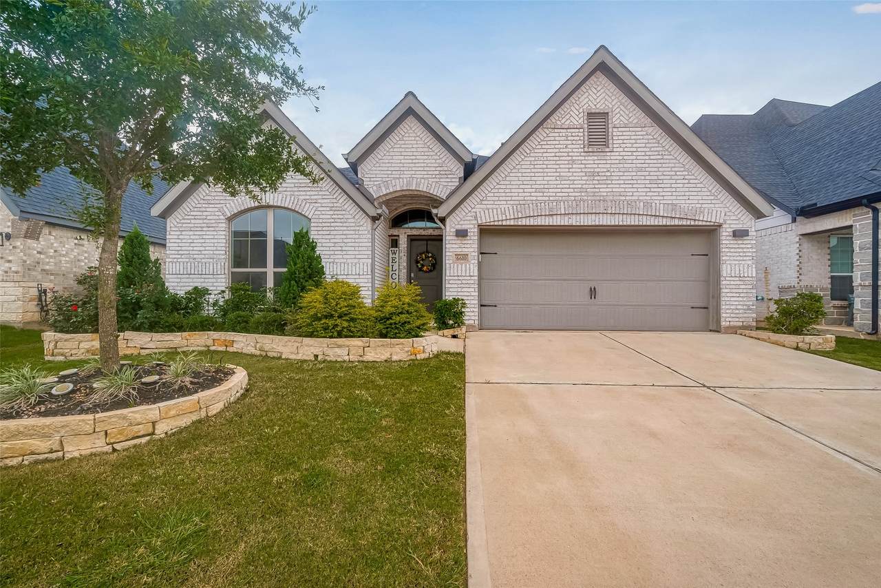 6610 Redwing Court - Photo 1
