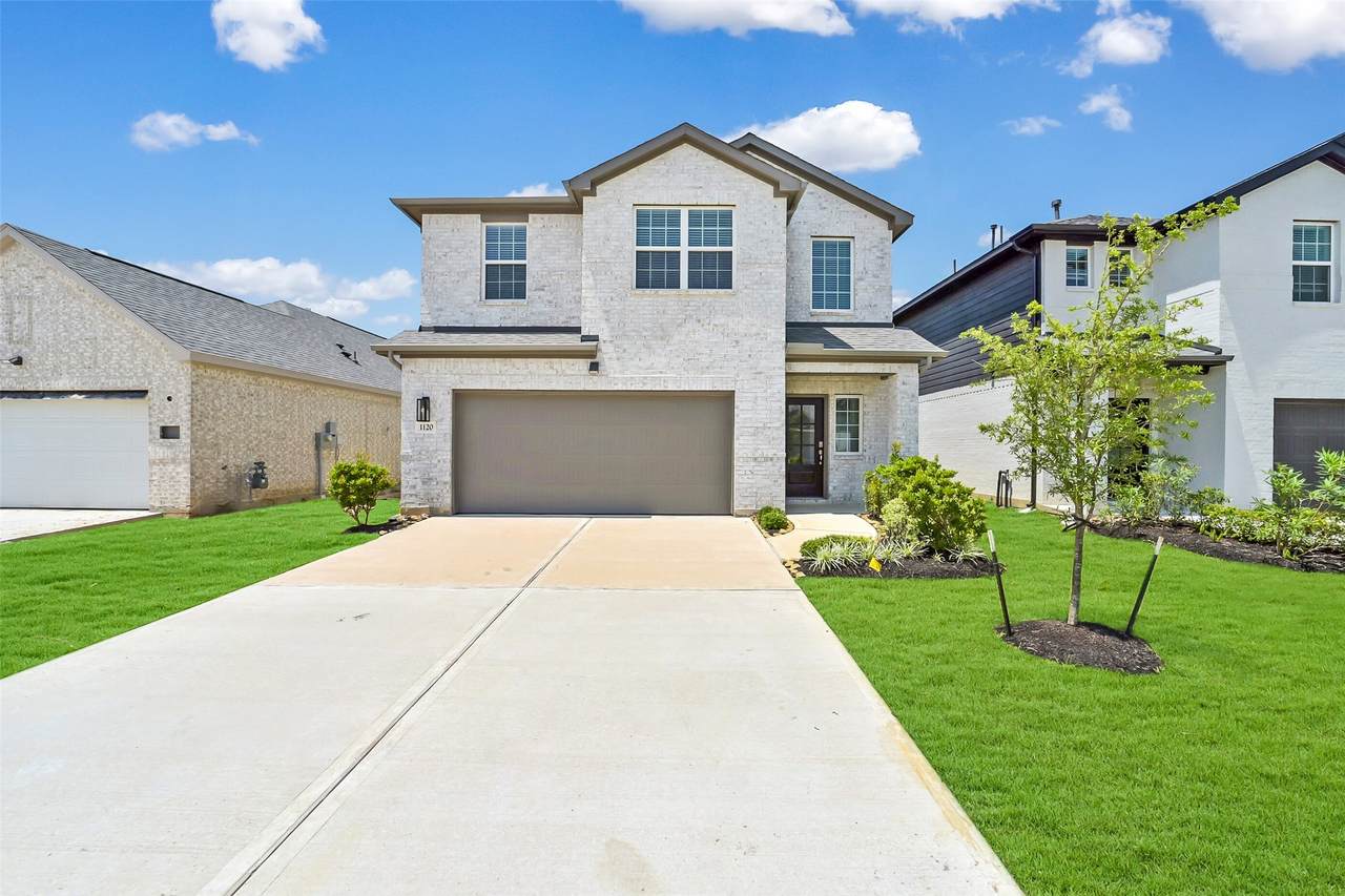 1120 Novelle Bend Drive - Photo 1