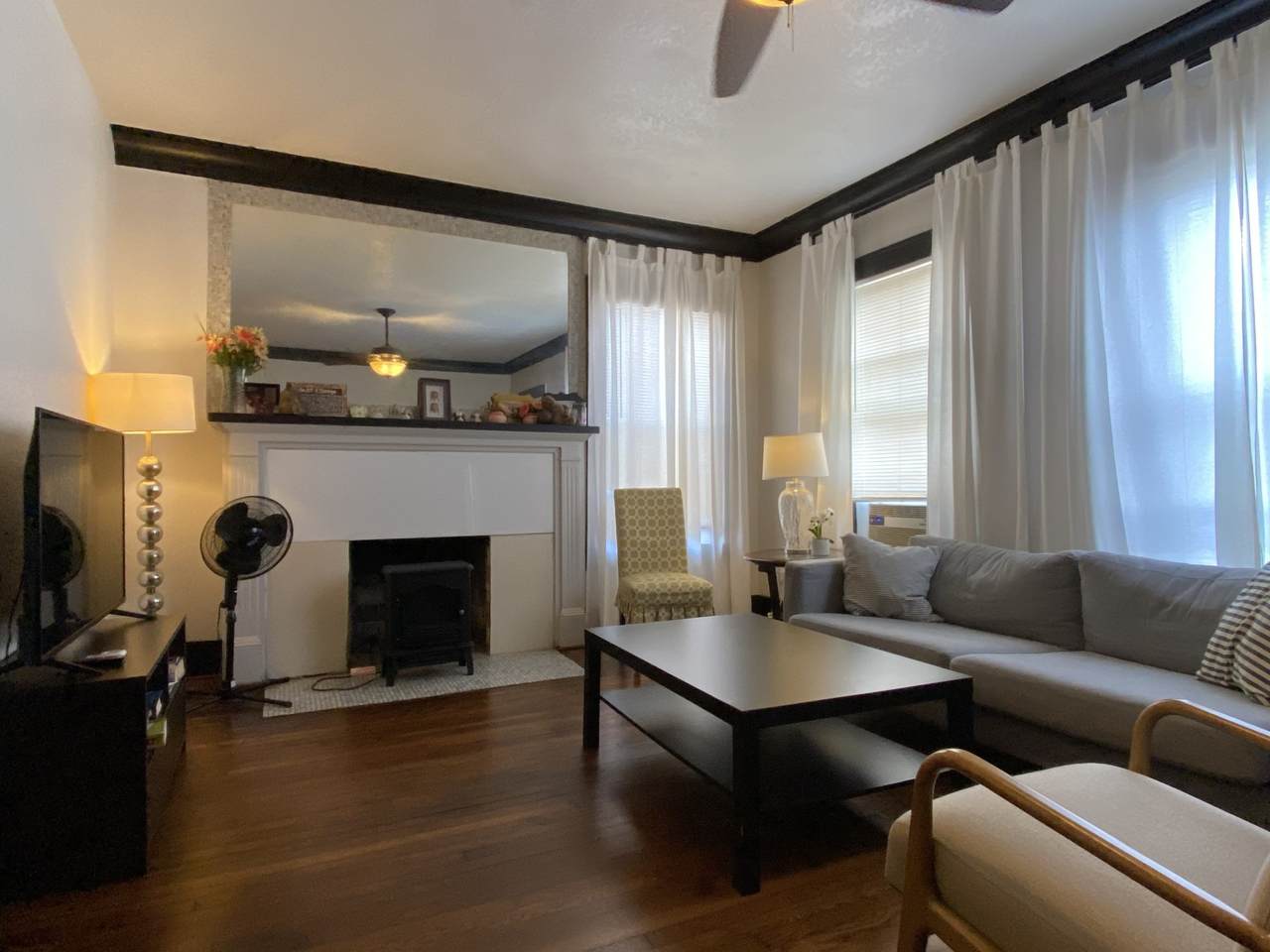 1910 Blodgett Street - Photo 1
