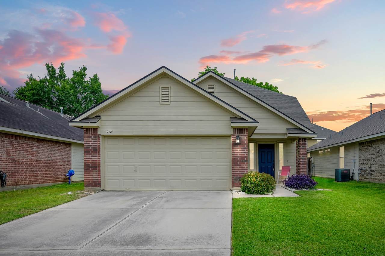 19427 Ambrosia Falls Drive - Photo 1