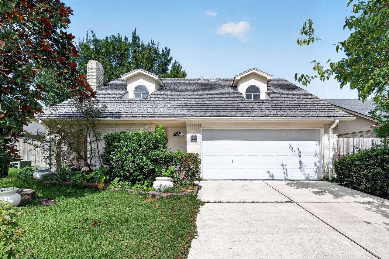 1119 Pinecroft Drive - Photo 1