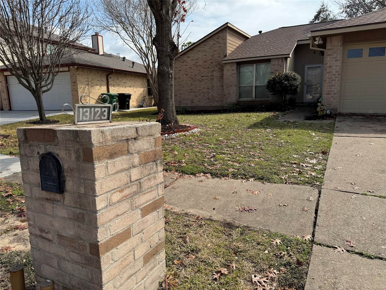 13123 Chipman Glen Drive - Photo 1