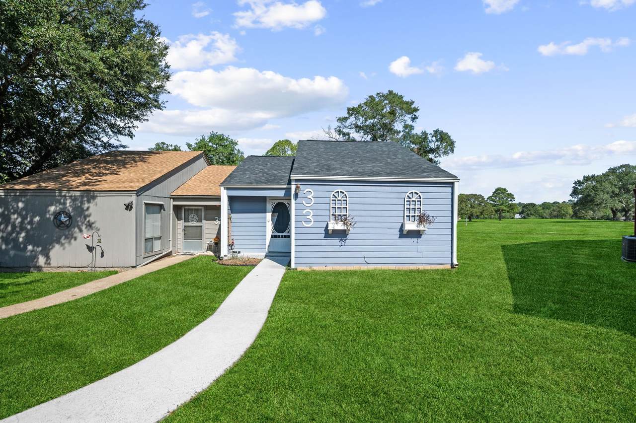 33 Driving Range Lane - Photo 1