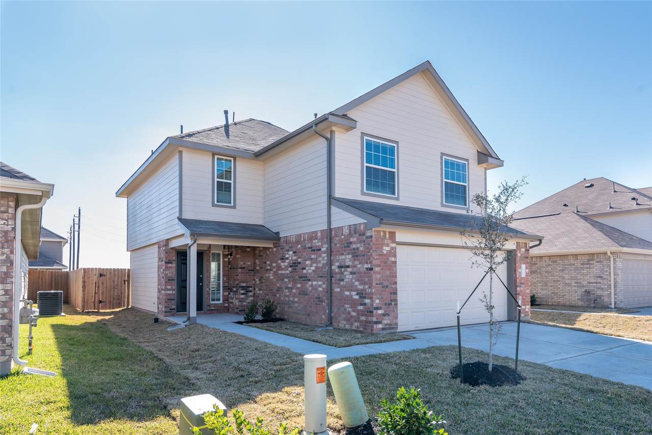 24503 Amaldi Court - Photo 1