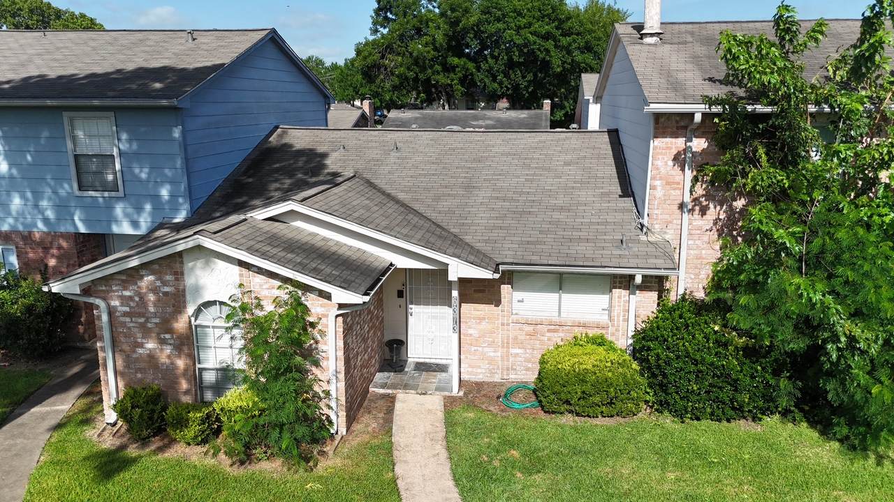 6373 Briar Bayou Drive - Photo 1