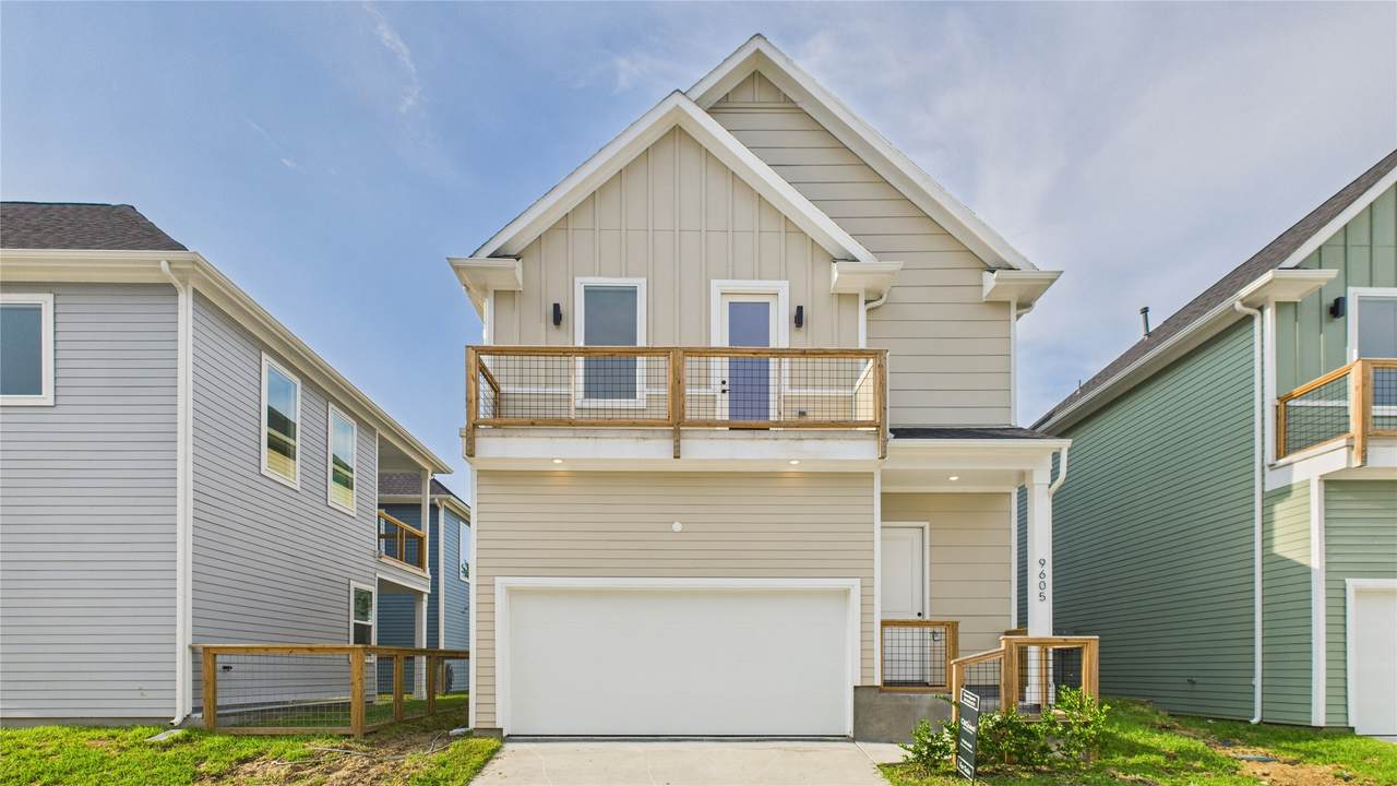 9605 Valeca Drive - Photo 1