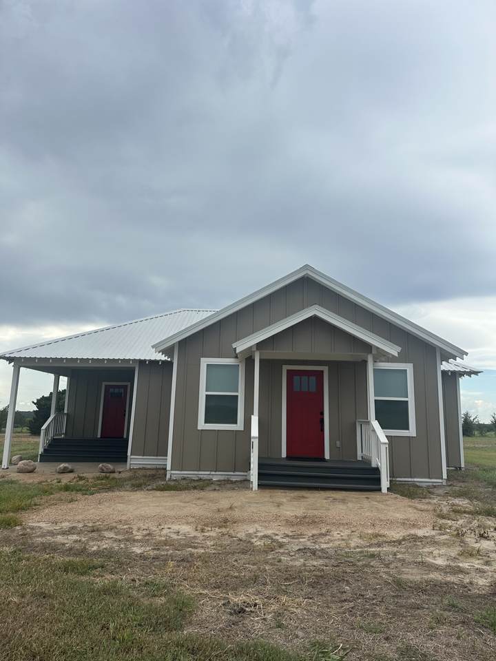 12201 Emshoff - Photo 1