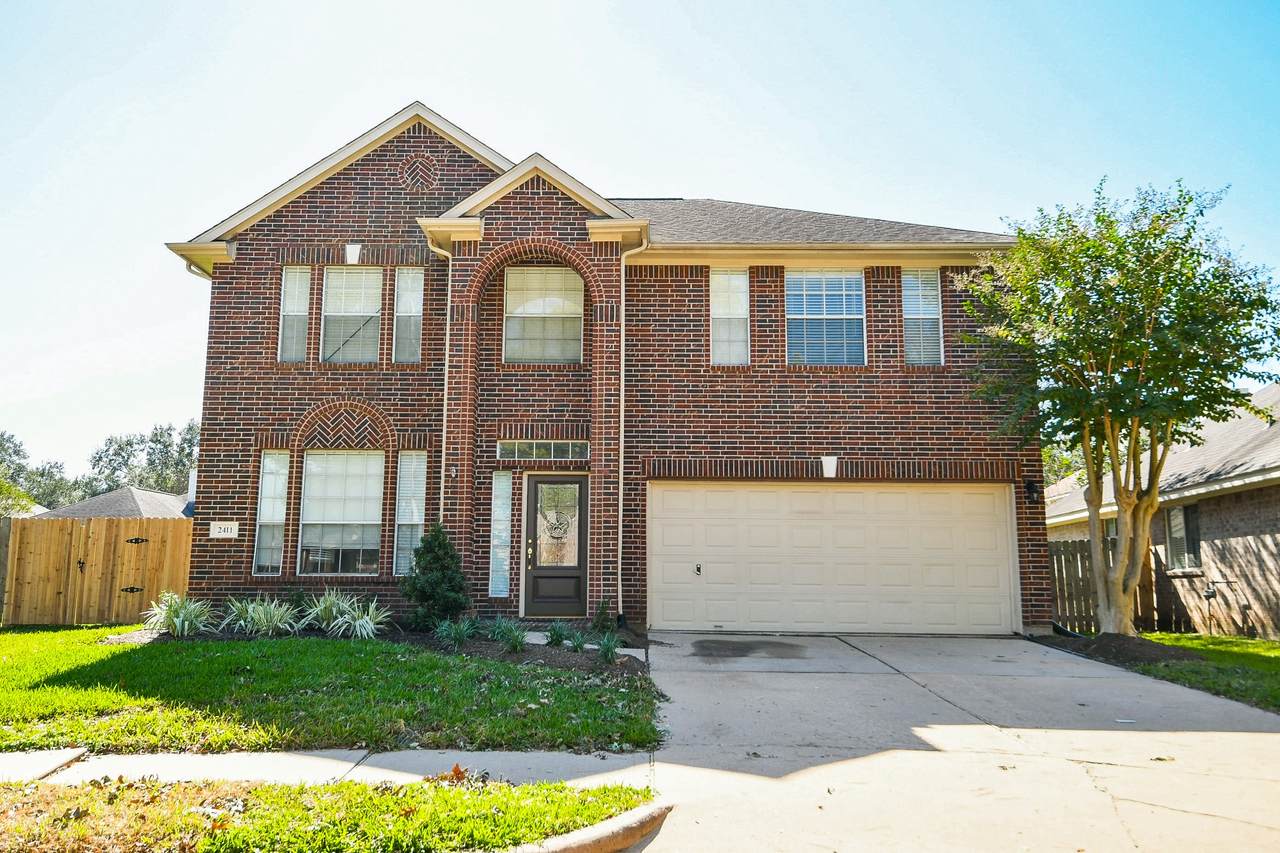 2411 Easterleaf Court - Photo 1