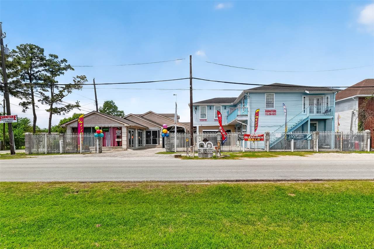 530 Frankie Street - Photo 1
