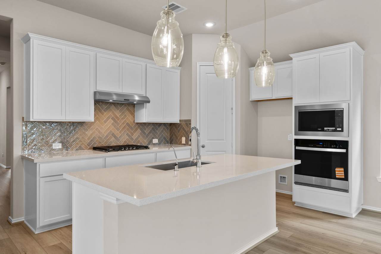 5218 Maple Wood Drive - Photo 1