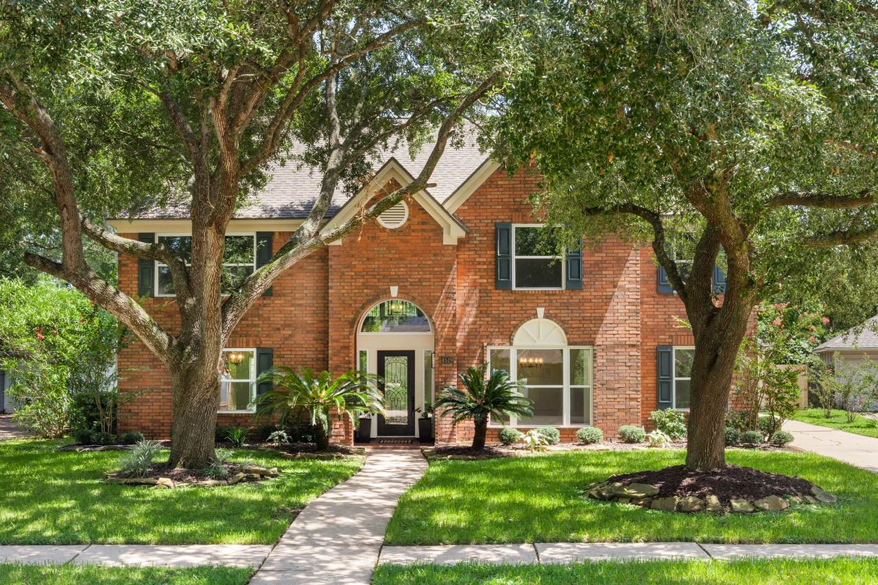 4519 Warwick Drive - Photo 1