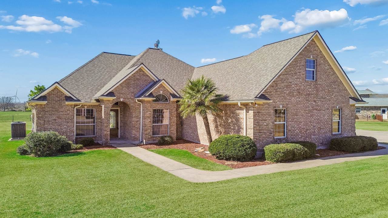 101 County Road 397 - Photo 1