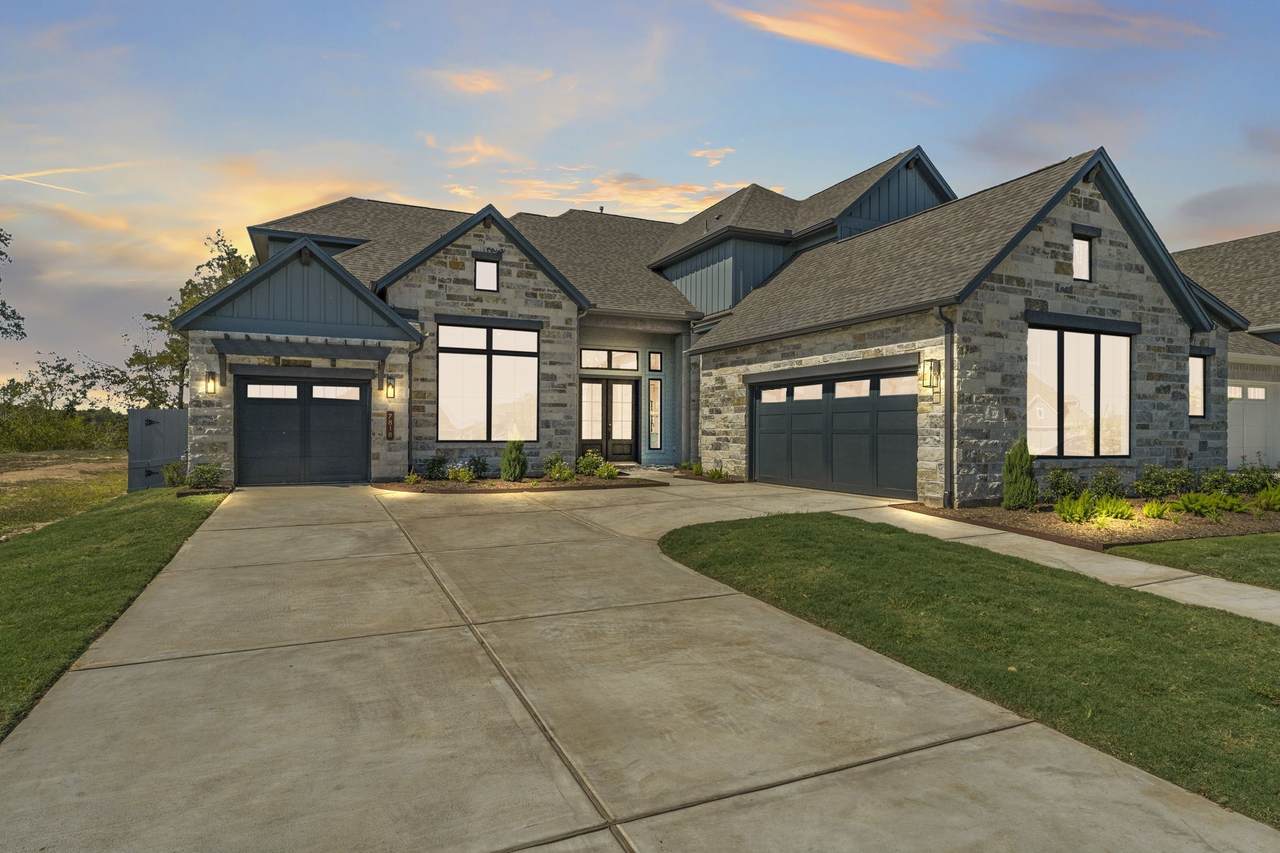 7818 Blue Dasher Park Place - Photo 1