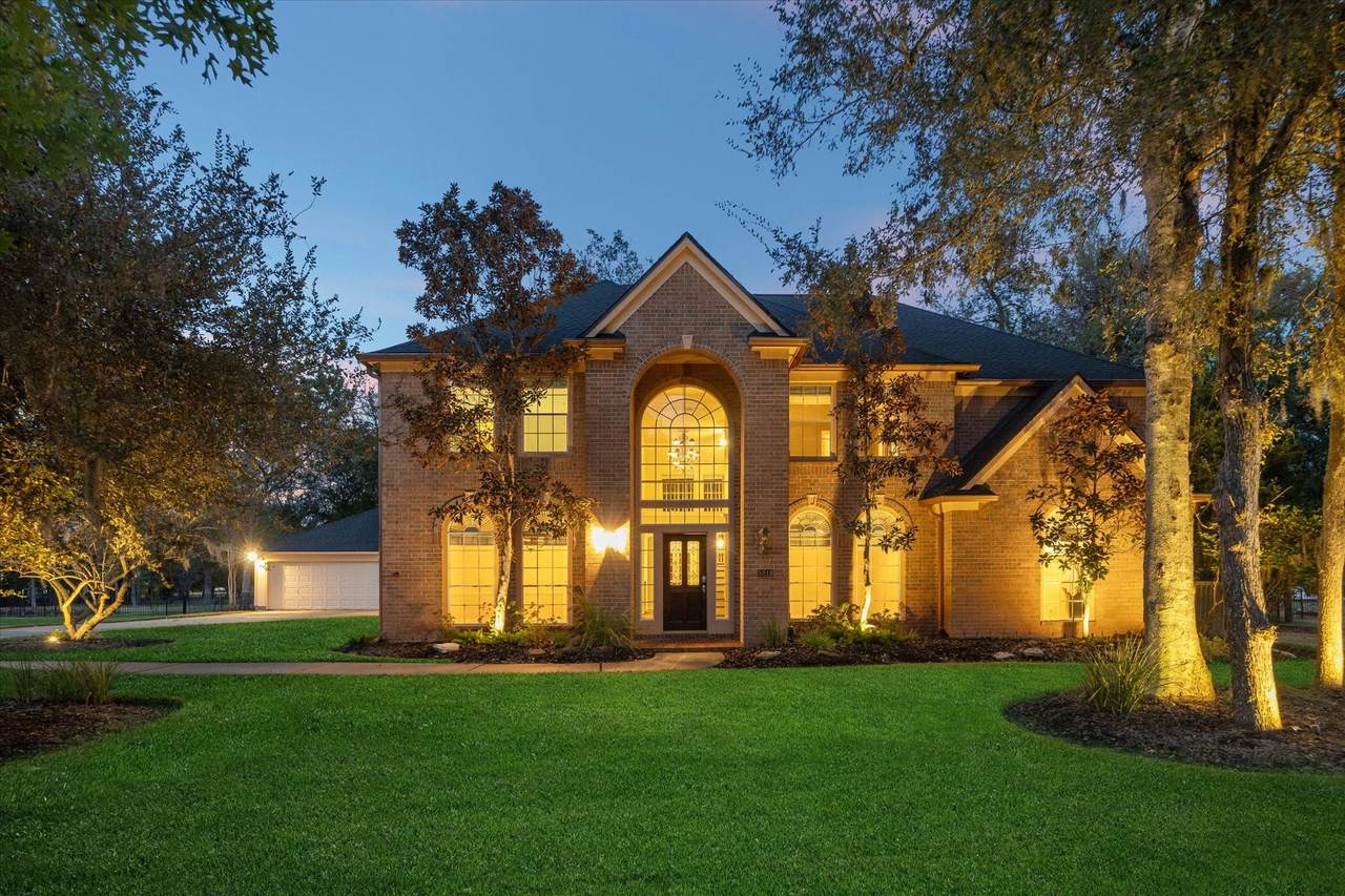 8819 Aubrey Lane - Photo 1