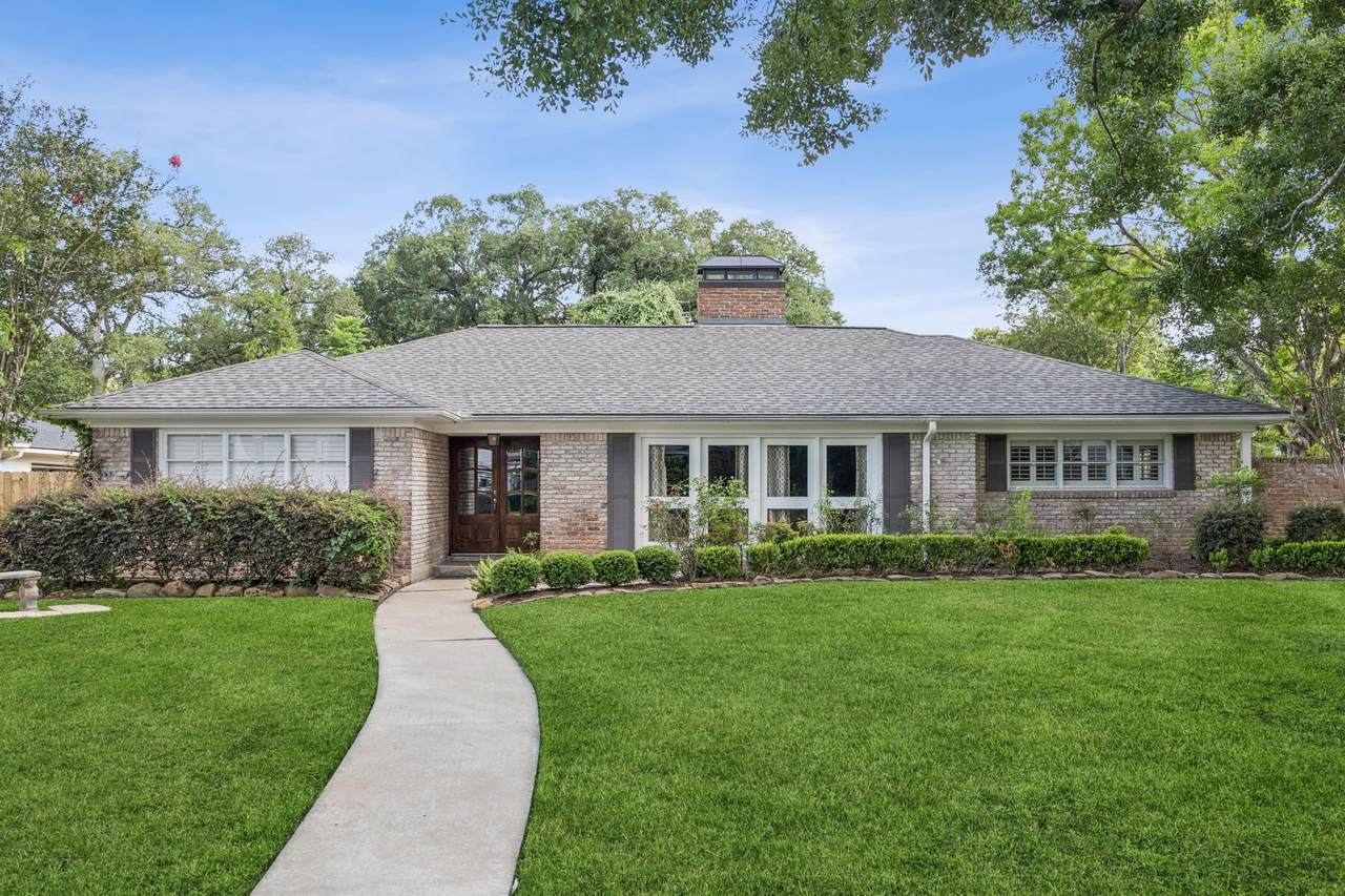 5659 Chevy Chase Drive - Photo 1