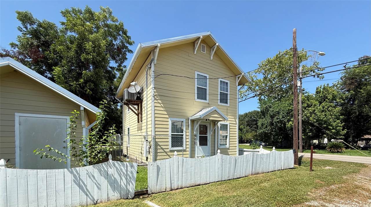 6626 Laredo - Photo 1