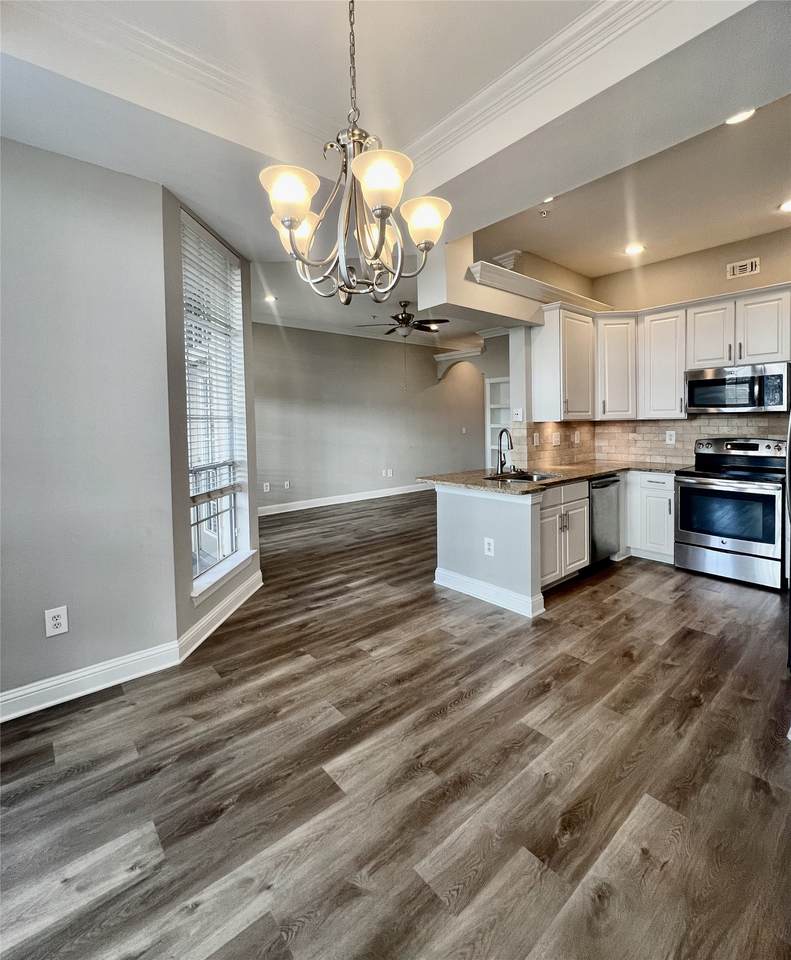 5353 Memorial Drive - Photo 1