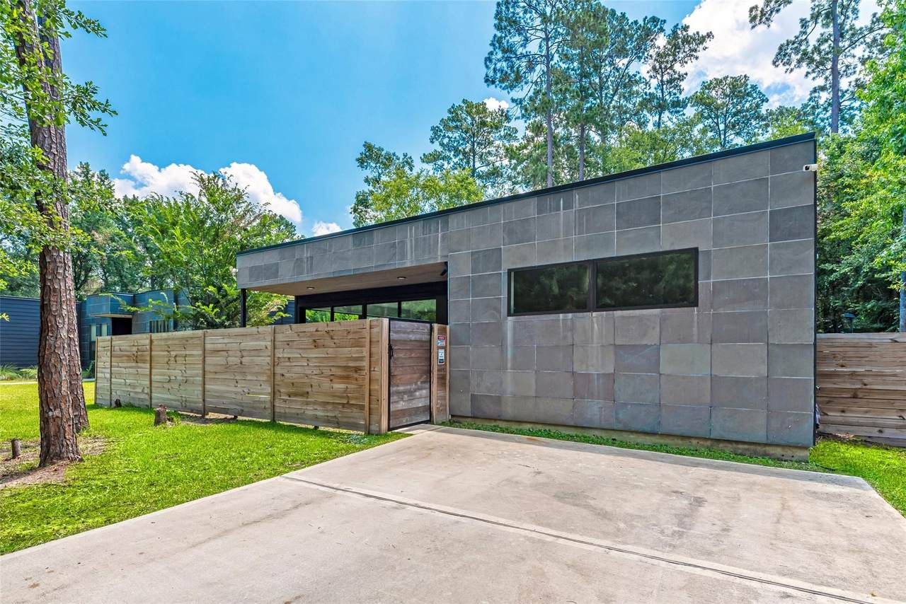 1601 Beech Drive - Photo 1