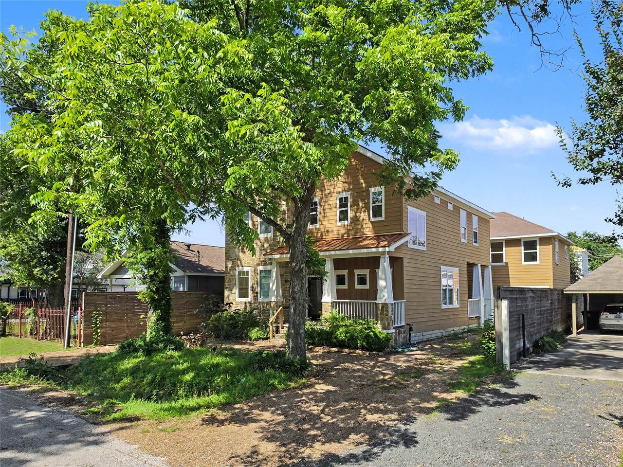 603 Archer Street - Photo 1