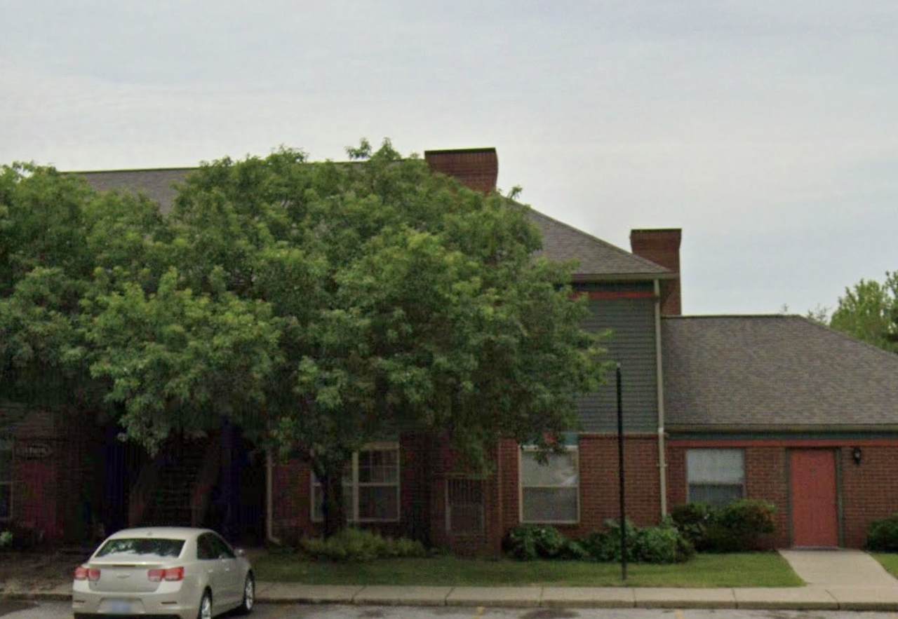 421 Water St - Photo 1