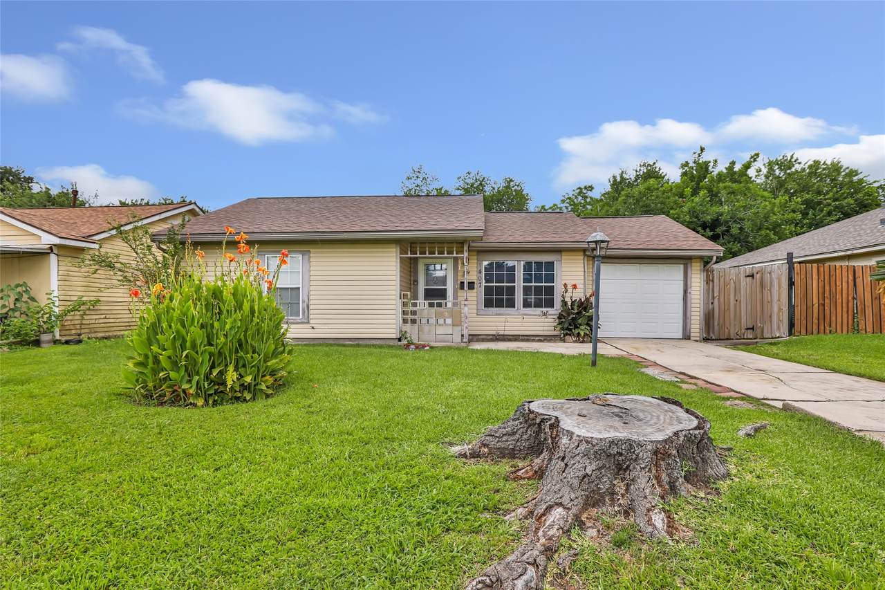 1407 Craig Drive - Photo 1